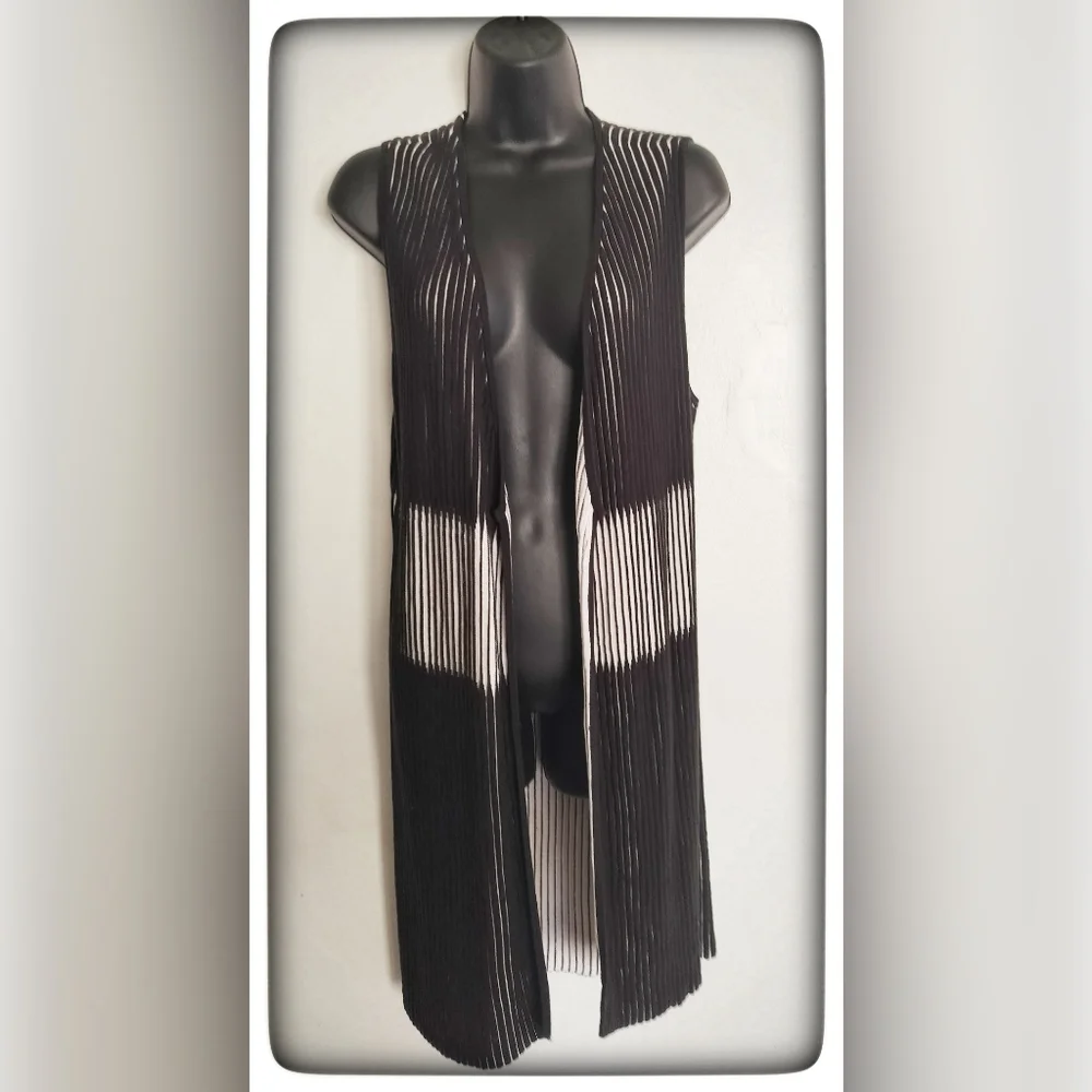 Chico's Black & White Long Open Front Cardigan Sz S - Picture 2 of 6